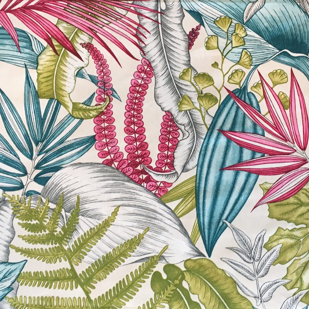 2K Gallery - White Tropical (Pink)
