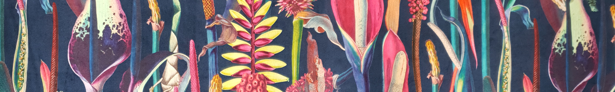 Banner 300 - Vertical Flowers Blue
